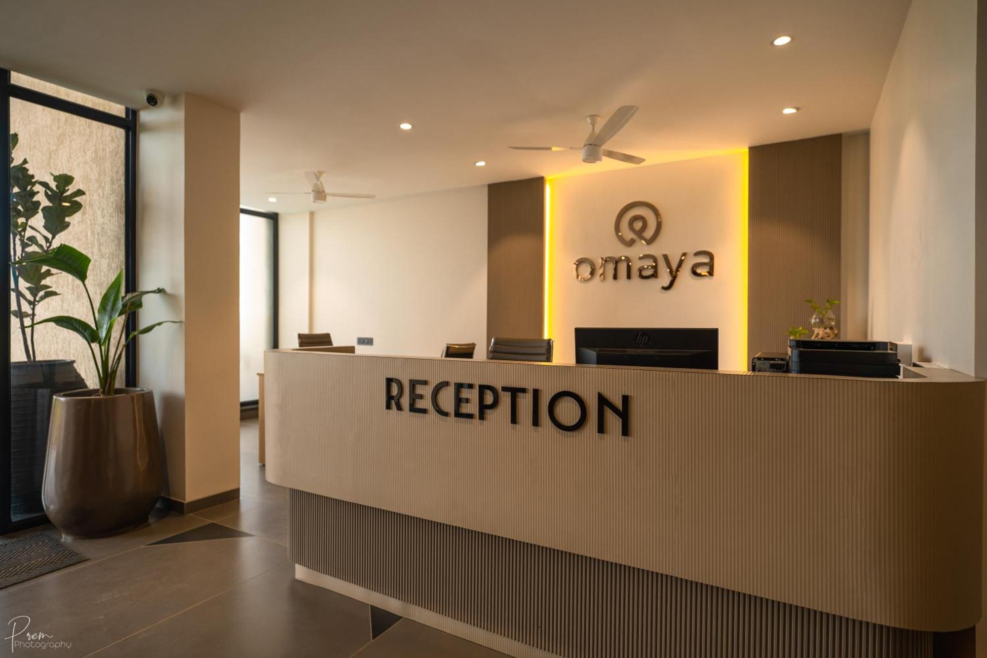 Hotel Omaya Garden Raipur  Bagian luar foto