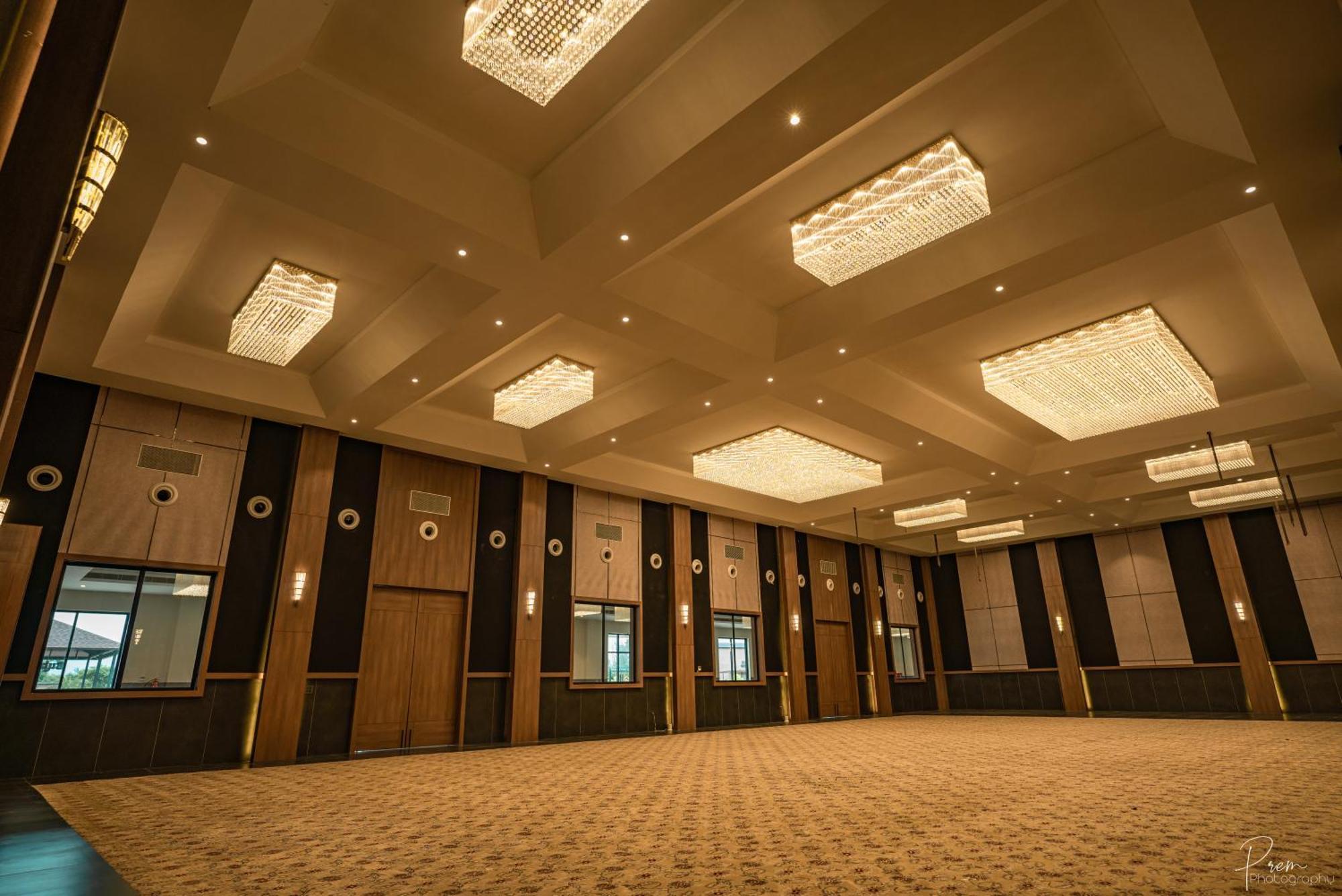 Hotel Omaya Garden Raipur  Bagian luar foto